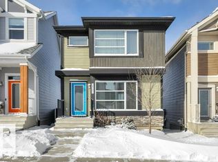 274 Charlesworth Dr SW, Edmonton, AB T6X 2J3
