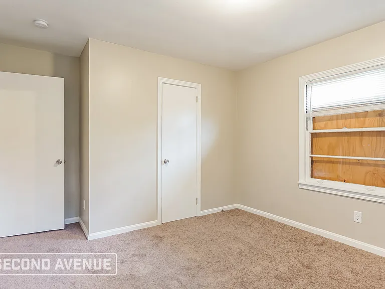 9725 Red Lane Dr — Photo 14