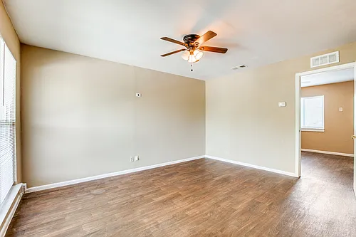 216 Lucas St Photo 1