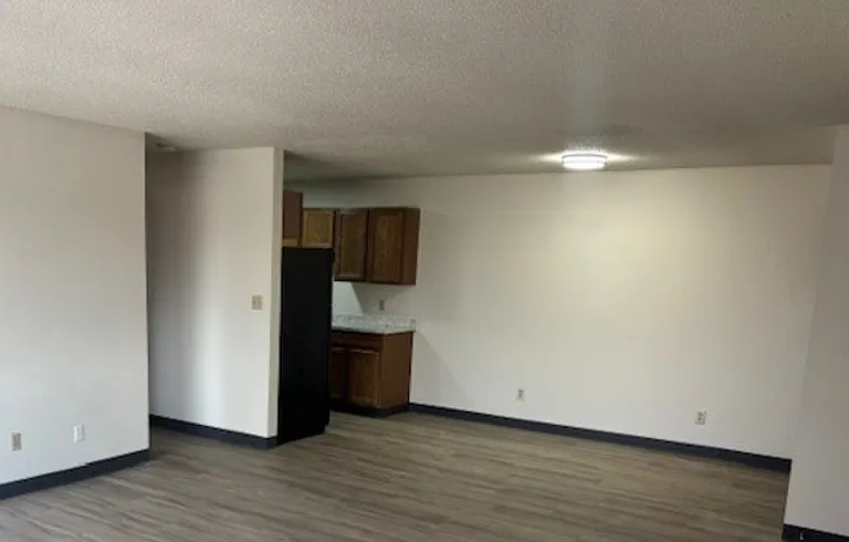 187 S National Ave #12 — Photo 10