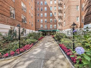 247 Parkview Avenue #6P, Bronxville, NY 10708
