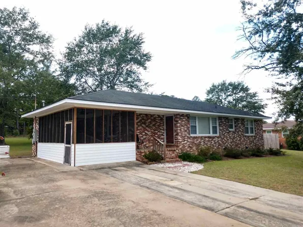 24 Hillbright St, Hawkinsville, GA 31036