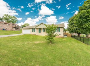 408 Cherokee Hills Rd, Seymour, TN 37865