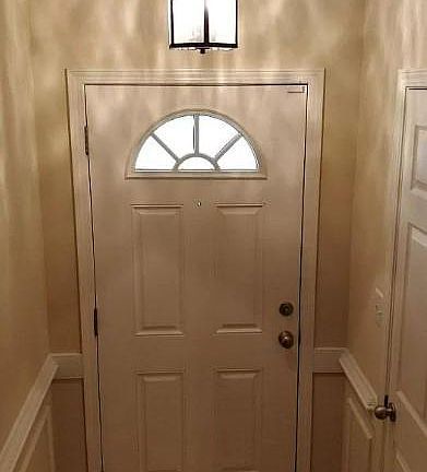 Foyer with coat closet