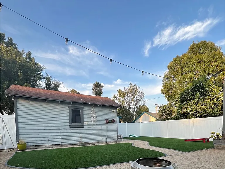 4193 5th St — Photo 21