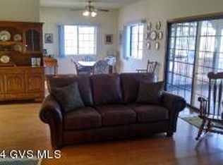 1830 W Camino Urbano, Green Valley, AZ 85622
