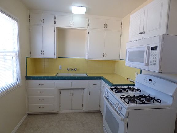 2nd image of 4338-4344.5 Wilson Ave #43445