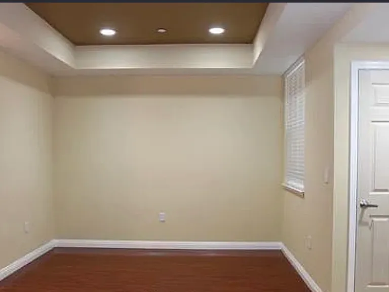 2177 Alum Rock Ave — Photo 2