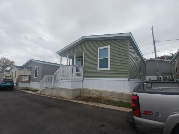 192 Blue Jay Ln #192, Madison, WI 53704