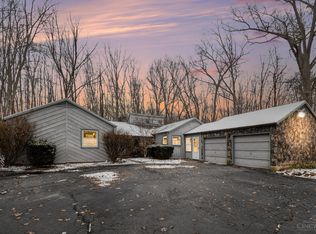 3250 Pitzer Rd, Bethel, OH 45106