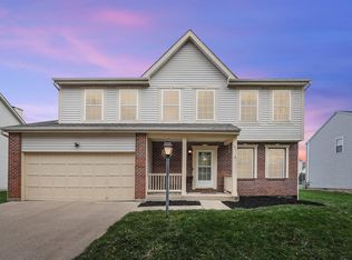 194 Mackenzie Dr, Pickerington, OH 43147