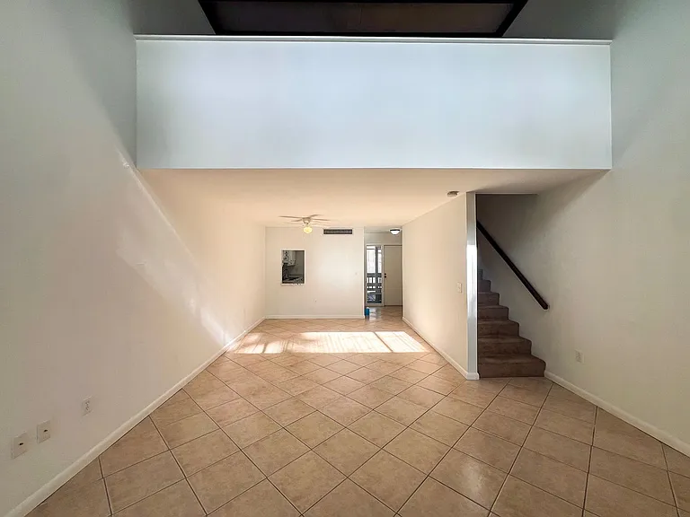 605 SW 75th St #210 — Photo 15