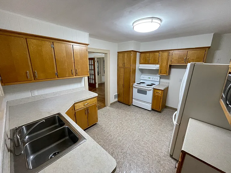275 Forest Hill Dr — Photo 14