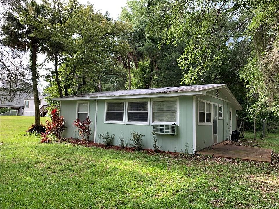 1st image of 12047 W Eldred Ln