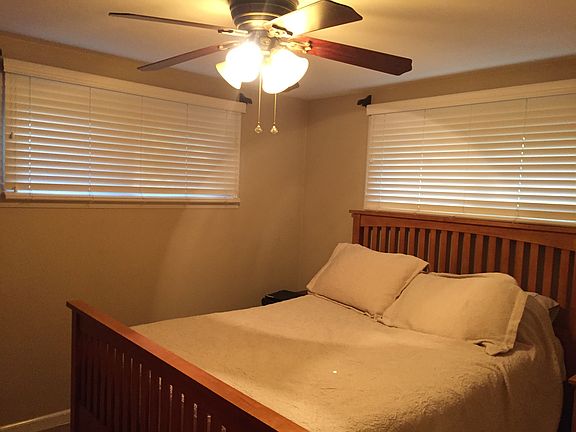 3rd image of 3021 W 23rd St