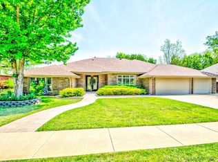 2616 SE Claremont Dr, Bartlesville, OK 74006
