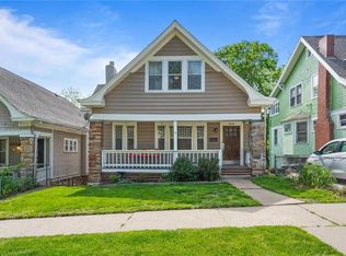 4216 Holmes St, Kansas City, MO 64110