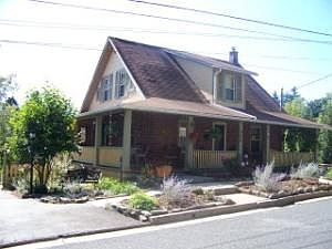1st image of 460 4th St