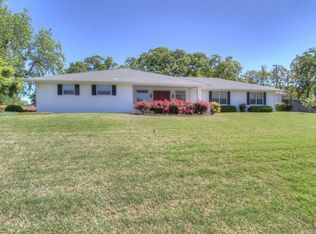102 Oakridge Dr, Mannford, OK 74044