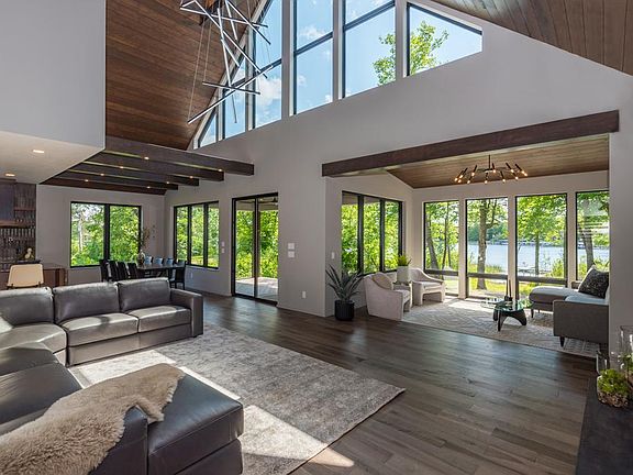 4th image of 19923 See Gull Rd