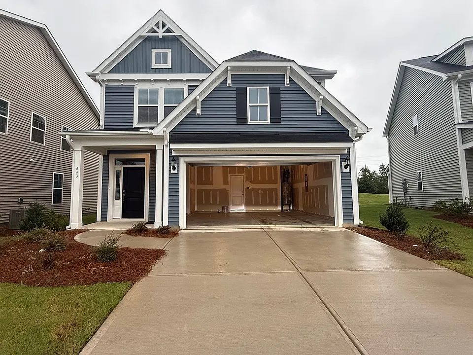 443 White Oak Garden Way