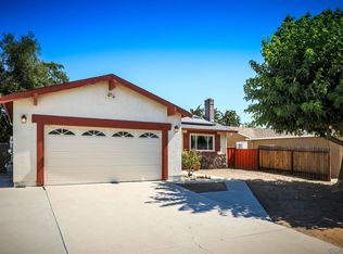950 Almond Dr, Oakley, CA