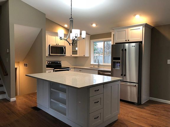 2nd image of 505 147th Pl NE
