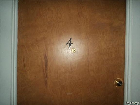 2nd image of 4810 Briarwood Ave APT 4