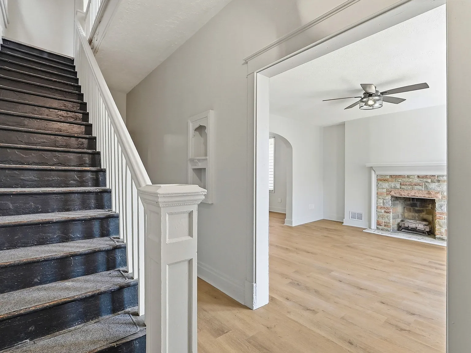 4 bed, 1.5 bath, $1,995 — Photo 3