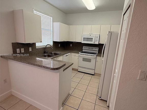 2nd image of 12185 SW 125th Ct