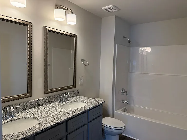 317 S Lake Dr — Photo 16