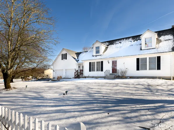 77 Charlotte Drive, Plainfield, CT 06374