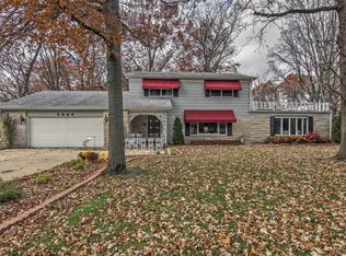 2844 Blaney Dr, Dyer, IN 46311