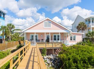 509 W Ashley Ave, Folly Beach, SC 29439
