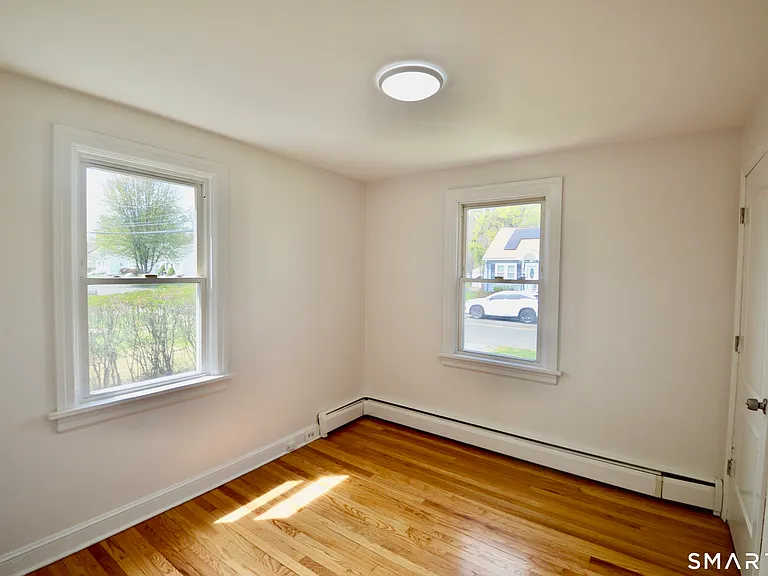 314 Knowlton St — Photo 12