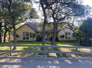 33A Spanish Pass Rd, Boerne, TX 78006
