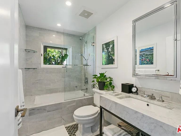 27450 Calicut Rd — Photo 52