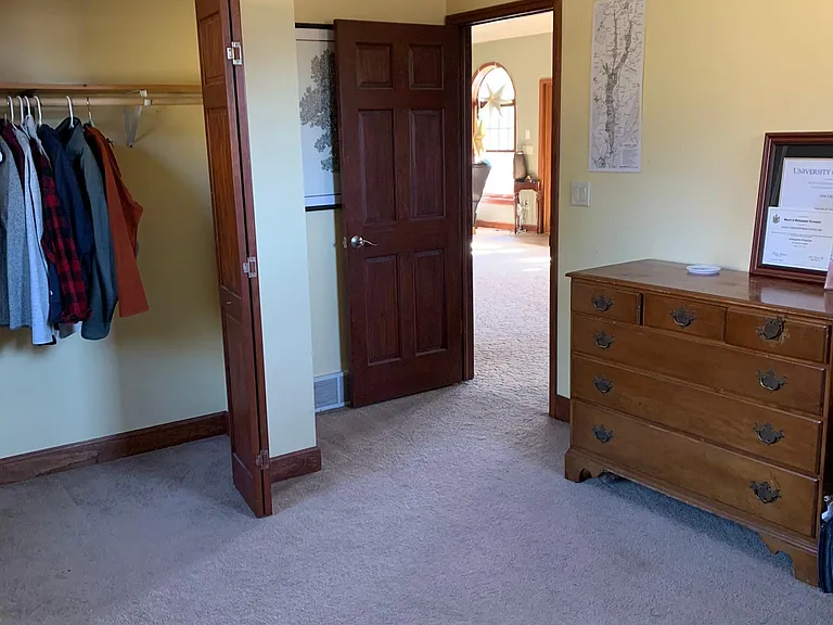 2738 W Lydius St — Photo 14