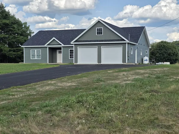 30 Bartlett Cove Road #30, Orrington, ME 04474