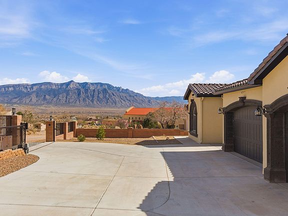 3rd image of 6734 Milpa Alta Rd NE
