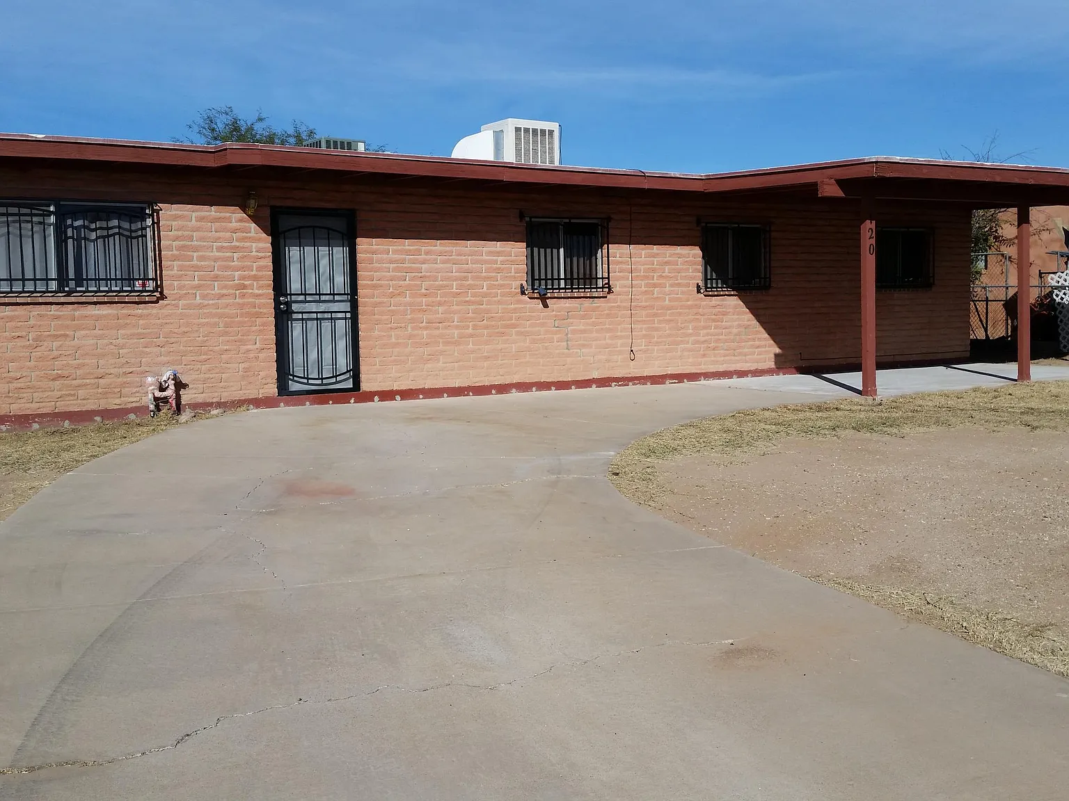 4 bed, 2.0 bath, 1254 sqft, $1,650 — Photo 1