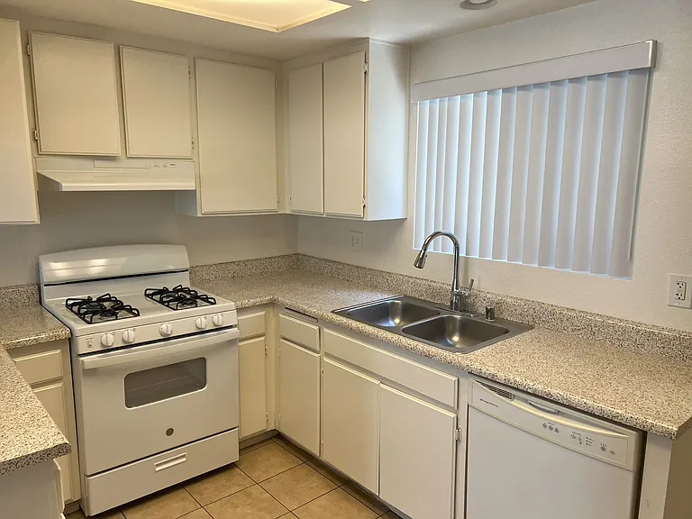28691 Calle Del Lago #C — Photo 3