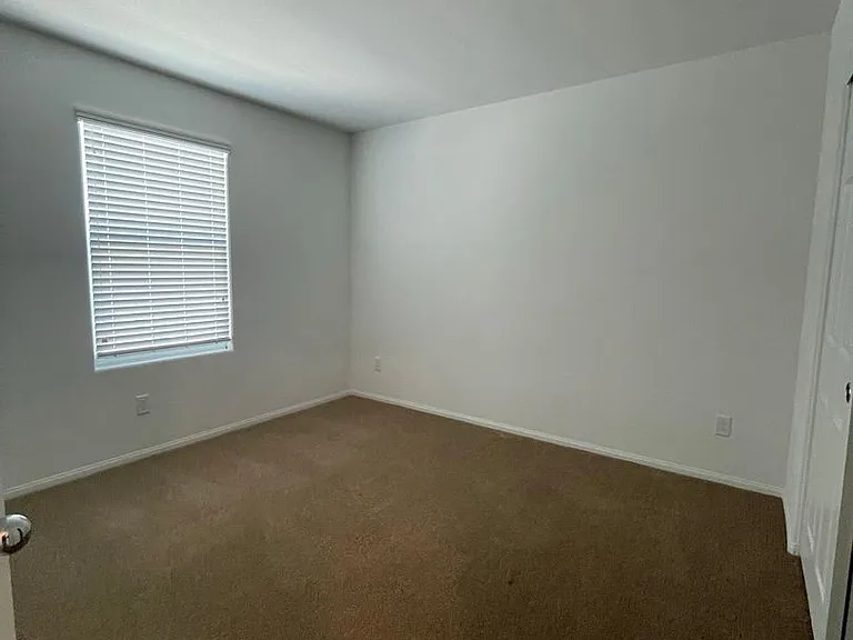 6124 Castle Gardens Ave — Photo 22