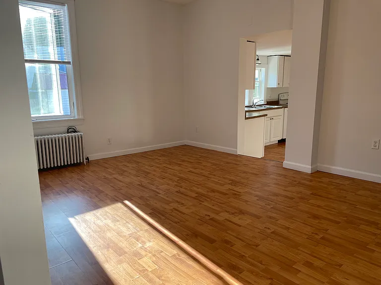 3 Spruce St #2 — Photo 2