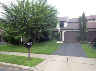 784 Newbury Ct, Southampton, PA