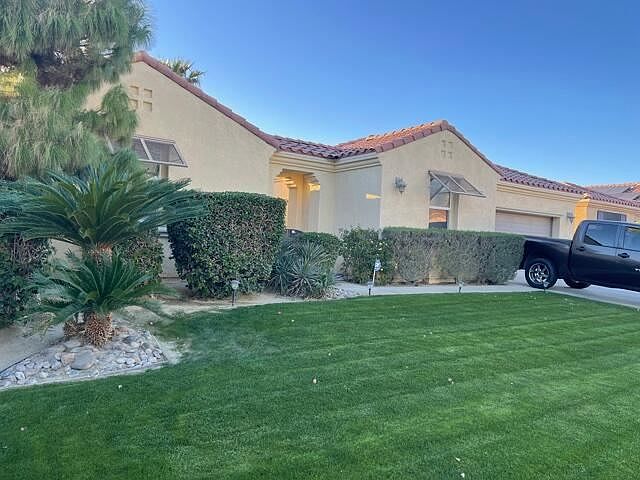 1st image of 42415 Hideaway St