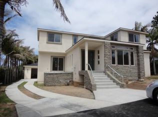 1302 Pine Ave, Carlsbad, CA 92008