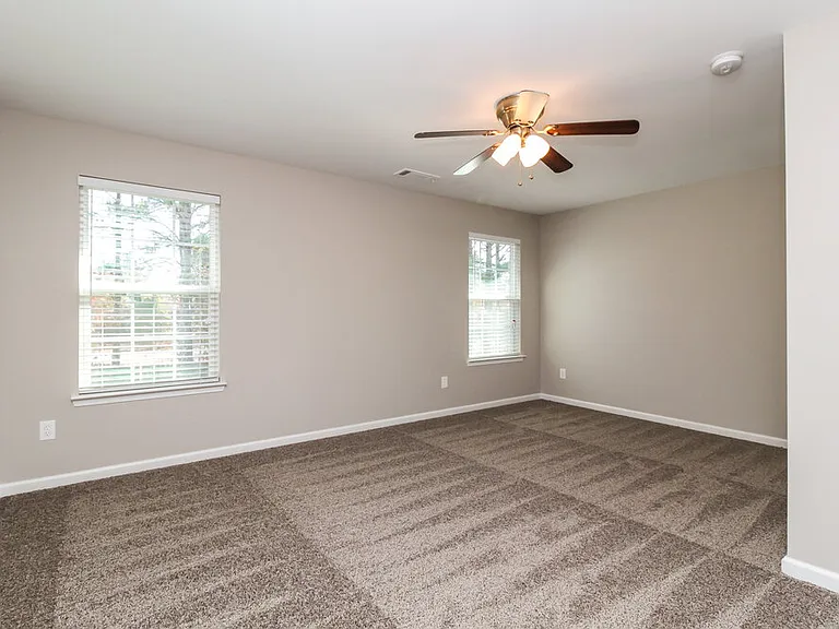 5005 Amethyst Dr — Photo 15