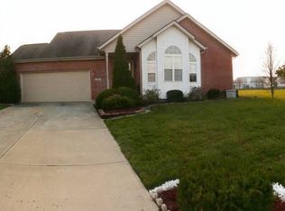 823 Greenwood Ln, Trenton, OH 45067