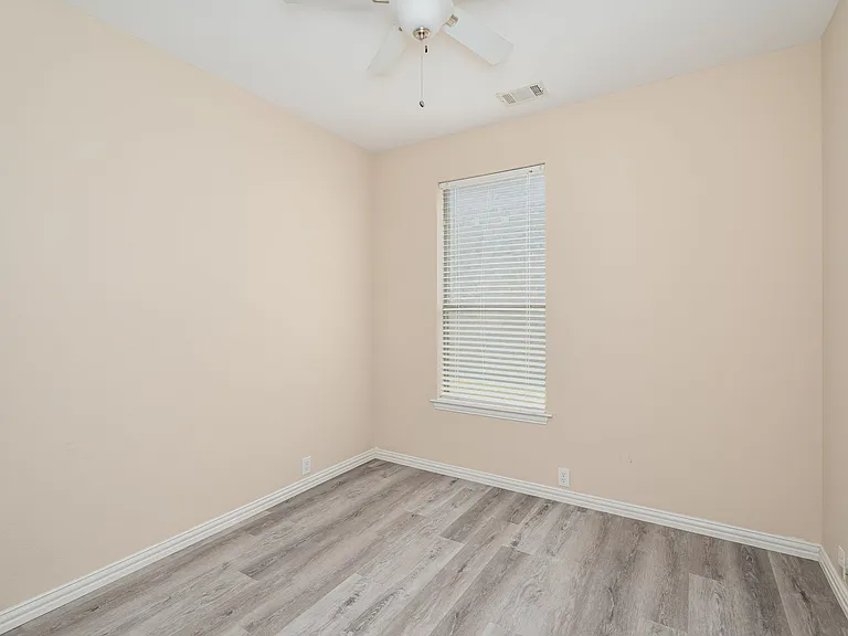 11085 Prescott Dr — Photo 8